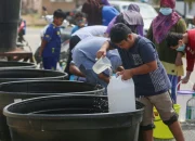Pengelola PG Menghadapi Masalah Air dan Pendidikan Mengalami Kemajuan