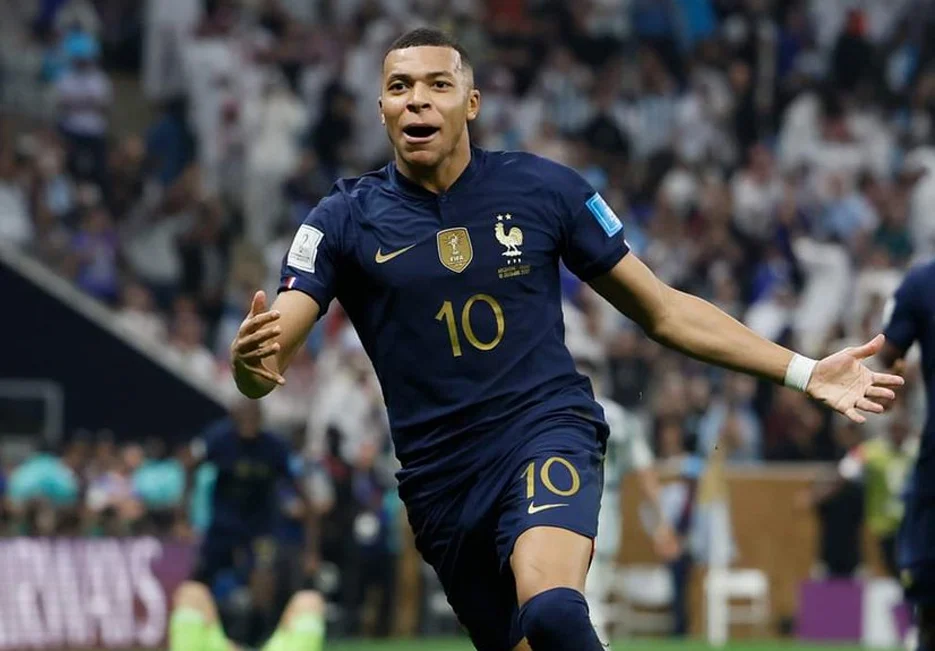 Piala Dunia 2026: Mbappe Pecahkan Rekor dan Pemerintah Dorong Pemda Tingkatkan Pendapatan