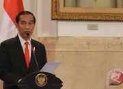 Presiden Jokowi Lantik 17 Duta Besar Baru, Ini Nama-nama Mereka