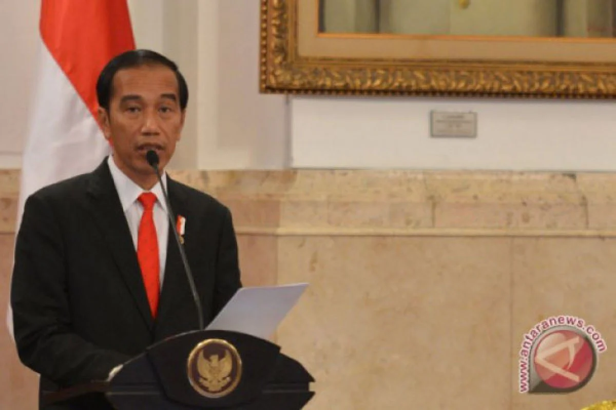 Presiden Jokowi Lantik 17 Duta Besar Baru, Ini Nama-nama Mereka