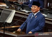 Presiden Prabowo Hadapi Tantangan Besar: Demonstrasi Mahasiswa dan Hoaks MBG