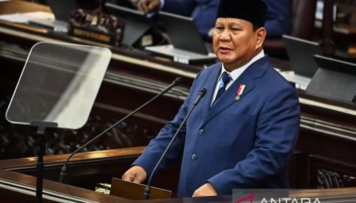 Presiden Prabowo Hadapi Tantangan Besar: Demonstrasi Mahasiswa dan Hoaks MBG