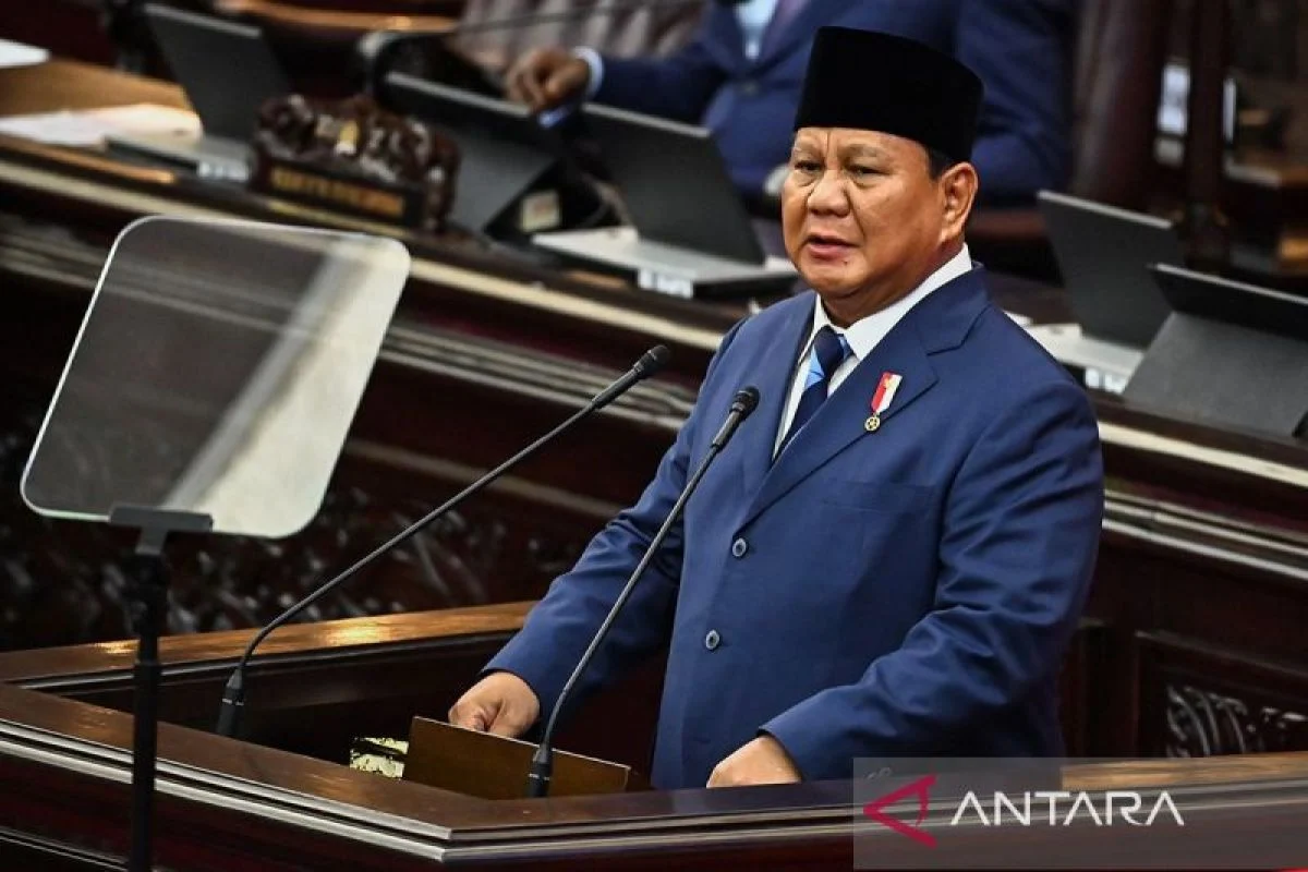 Presiden Prabowo Hadapi Tantangan Besar: Demonstrasi Mahasiswa dan Hoaks MBG