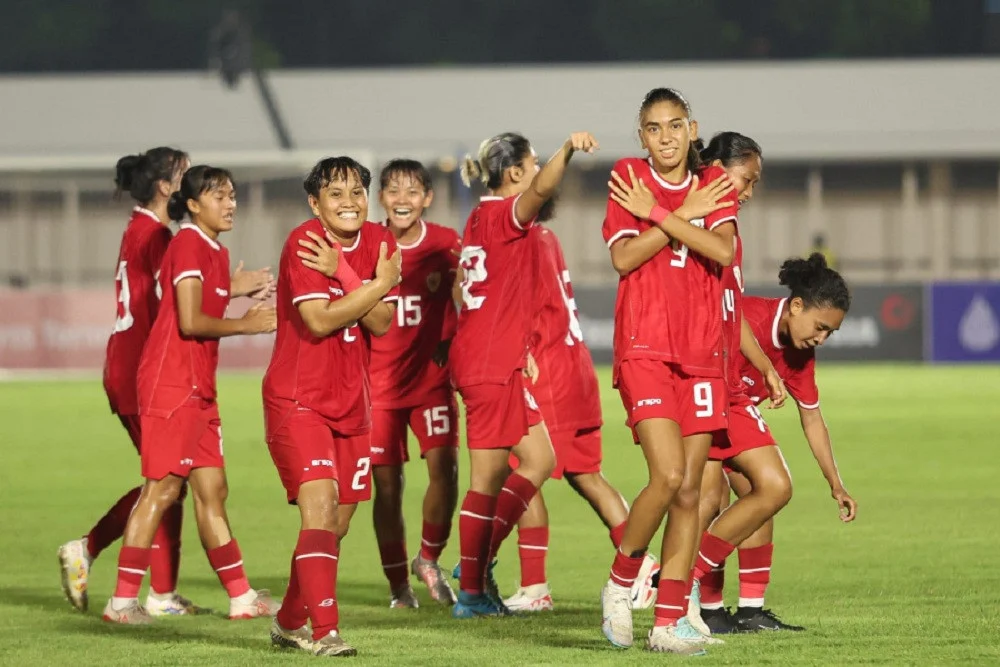 PSSI Cetak Rekor MURI Sambil Timnas Putri Indonesia Tersungkur Lawan Singapura