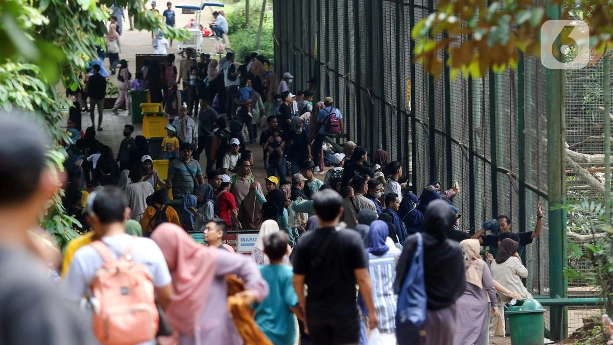 Ragunan Siapkan 27 Titik Parkir Antisipasi Lonjakan Pengunjung saat Libur Idul Adha