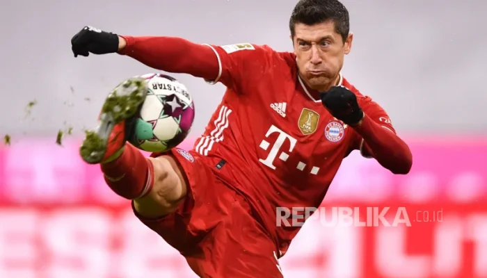 Robert Lewandowski: Legenda Sepak Bola yang Siap Mengukir Sejarah Baru