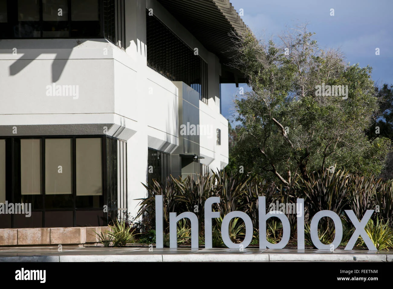 Santa Clara FC dan Infoblox IQ: Inovasi Teknologi di Dunia Olahraga dan Jaringan