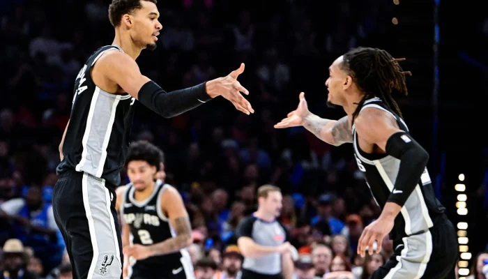 Spurs Dethrone Defending Champion Thunder, Maju ke NBA Finals