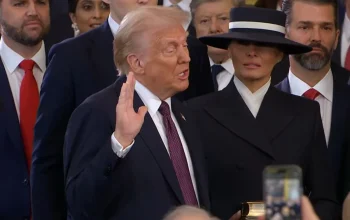 Trump Menyerang Pembawa Acara Malam, Jimmy Kimmel Menanggapinya