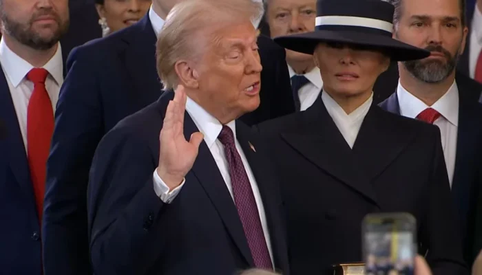 Trump Menyerang Pembawa Acara Malam, Jimmy Kimmel Menanggapinya