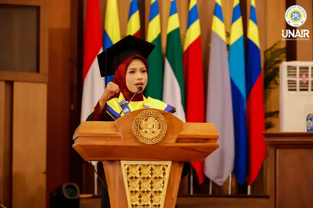 Universitas Airlangga Jadi Sorotan: Dari Demo Masyarakat Hingga Wisuda Bertiga Keluarga Ashanty