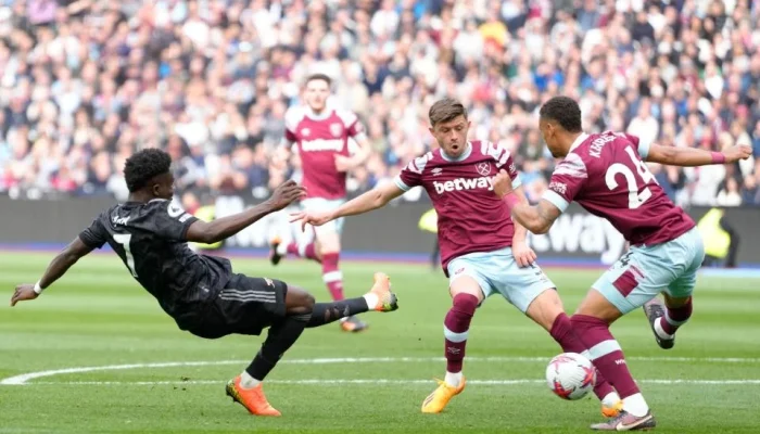 West Ham United Siap Menghadapi Tantangan di Championship dengan Strategi Baru