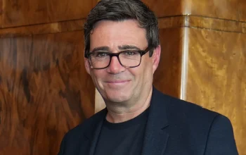 Andy Burnham: Pemimpin Baru yang Berjanji Mengubah Nasib Rakyat Inggris