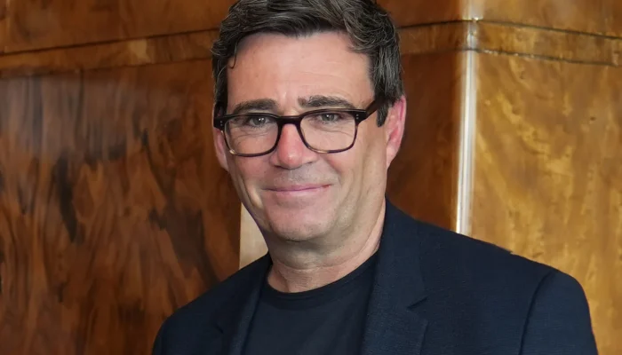 Andy Burnham: Pemimpin Baru yang Berjanji Mengubah Nasib Rakyat Inggris