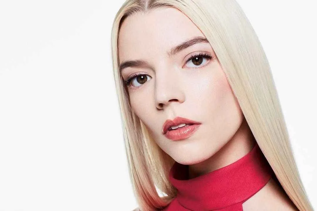 Anya Taylor-Joy: Dari Dunia The Lord of the Rings Hingga Pesta Sepak Bola Dunia