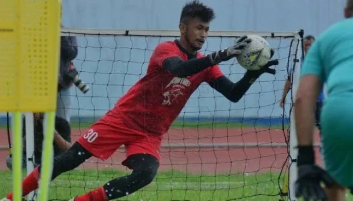 Aqil Savik Siap Menjadi Penjaga Gawang Utama Persija Jakarta