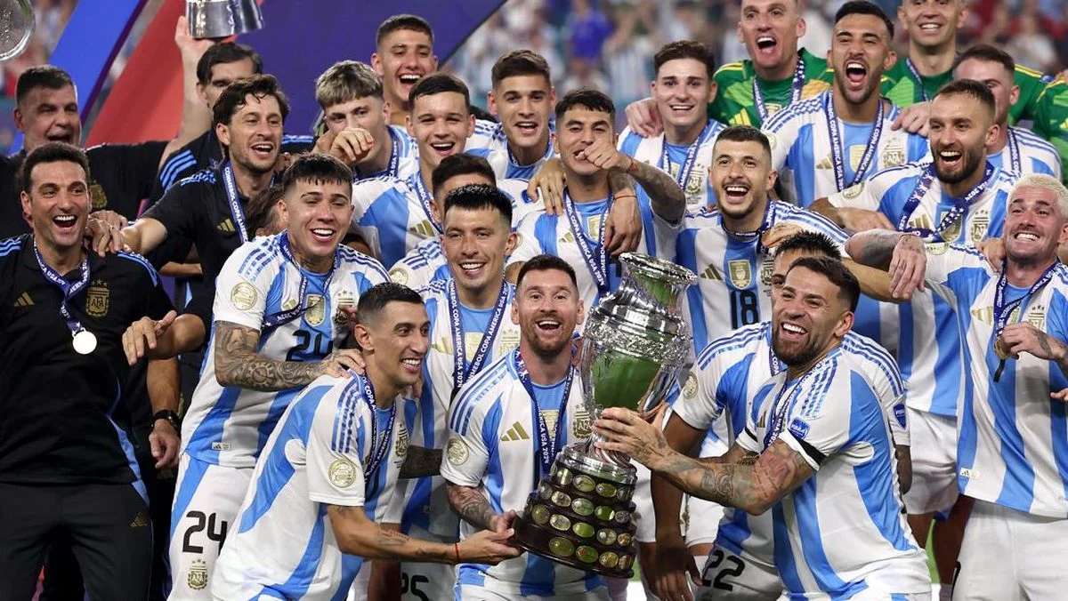 Argentina Menang Dramatis atas Inggris, Lautaro Martínez Jadi Pahlawan
