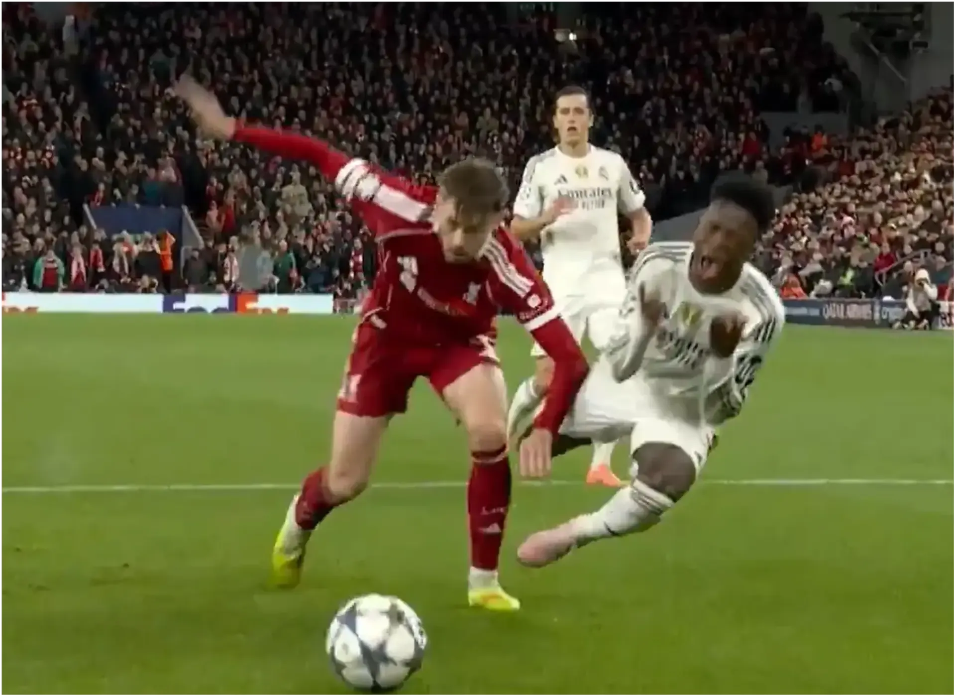 Arsenal Incar Vinicius Jr, Liverpool Bidik Bradley Barcola
