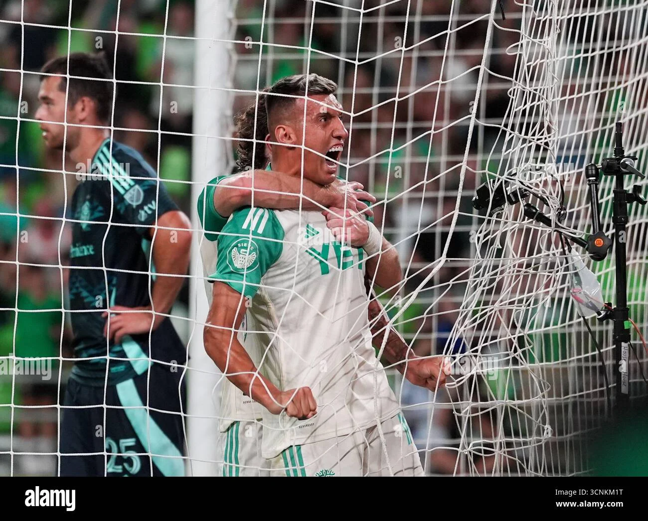 Austin FC Menang Atas Seattle Sounders Berkat Gol Uzuni dan Ramírez