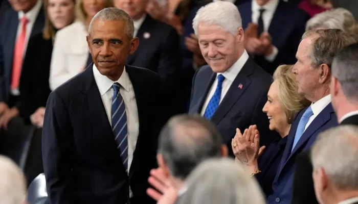 Barack Obama dan Caitlin Clark: Dua Tokoh Berpengaruh di Dunia Politik dan Olahraga
