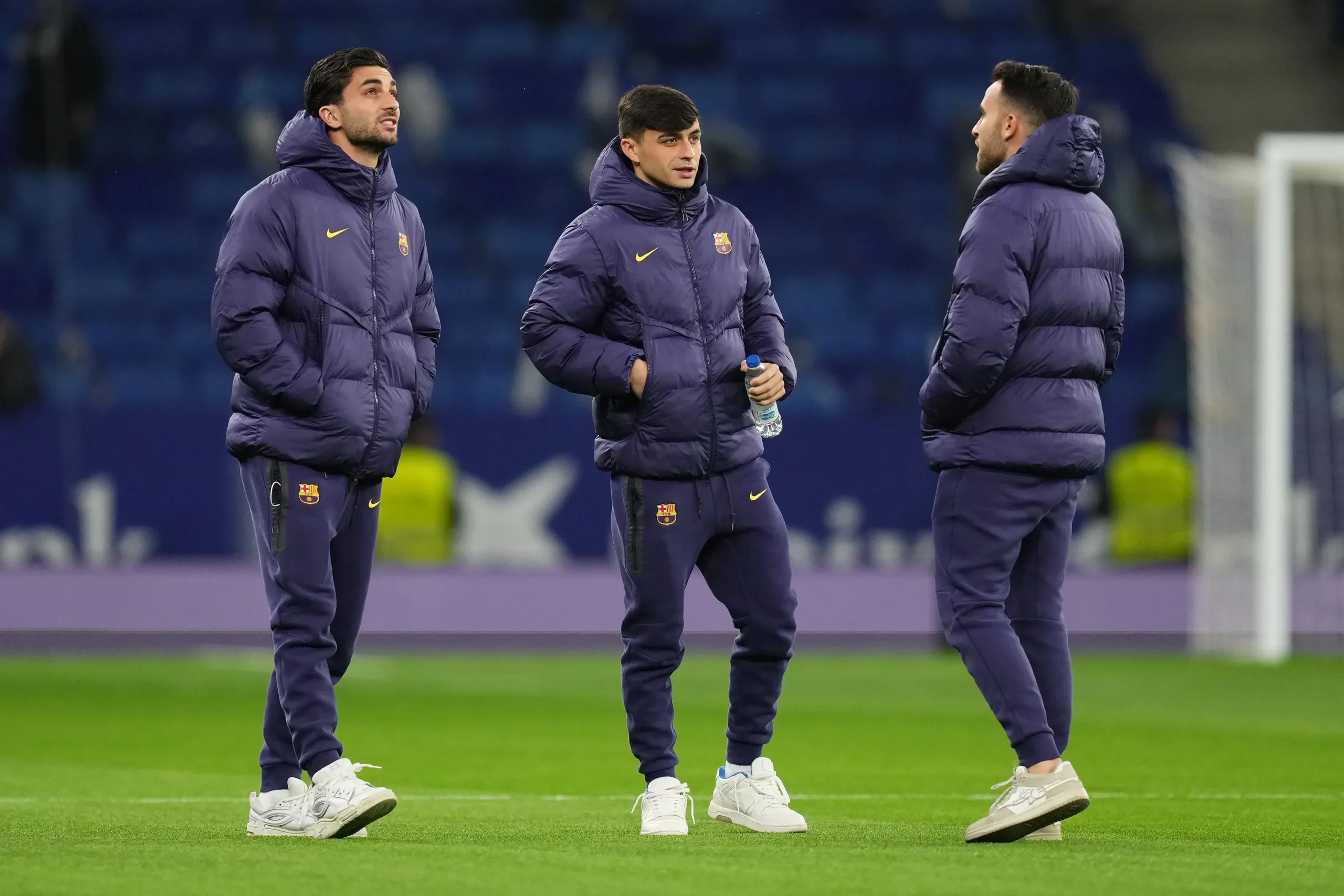 Barcelona Hadapi Tantangan Besar di Transfer Market: Ferran Torres dan Julián Alvarez