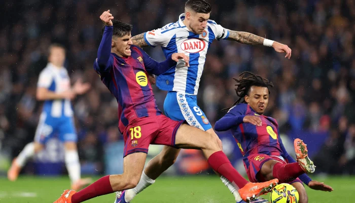 Barcelona Siap Menghadapi Persaingan Sengit di Bursa Transfer: Rodri, Laporte, dan Karim Adeyemi