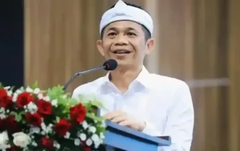 Bupati Purwakarta Om Zein Dijatuhi Sanksi Usai Lagu Lalaki Langit Jadi Polemik