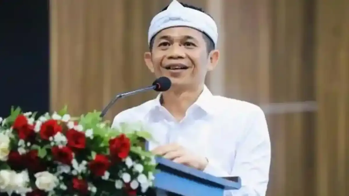 Bupati Purwakarta Om Zein Dijatuhi Sanksi Usai Lagu Lalaki Langit Jadi Polemik