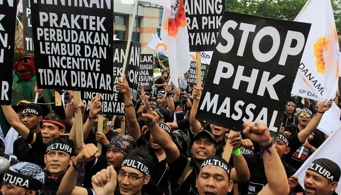 Buruh Indonesia Terancam: PHK Massal dan Tantangan Ketenagakerjaan
