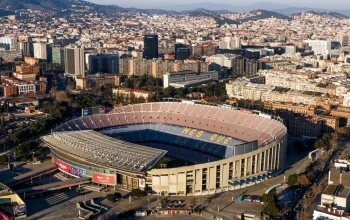 Camp Nou: Dari Persaingan Sengit Hingga Destinasi Wisata