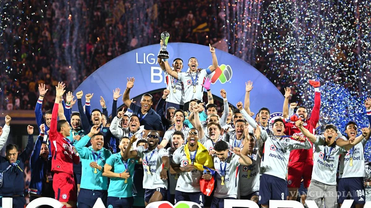 Cruz Azul Menangkan Campeón de Campeones, Toluca Tidak Mampu Mengalahkan La Máquina