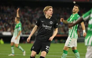 Eintracht Frankfurt Mengalami Perubahan Besar: Pemain Muda FC Bayern Bergabung dan Pemain Bintang Wanita Hengkang