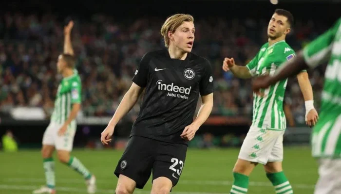 Eintracht Frankfurt Mengalami Perubahan Besar: Pemain Muda FC Bayern Bergabung dan Pemain Bintang Wanita Hengkang