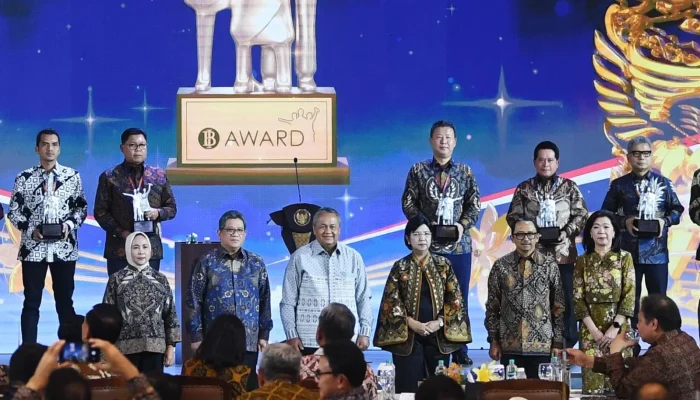 Emiten Indonesia: Antara Penghargaan dan Tantangan di Tengah Ketidakpastian