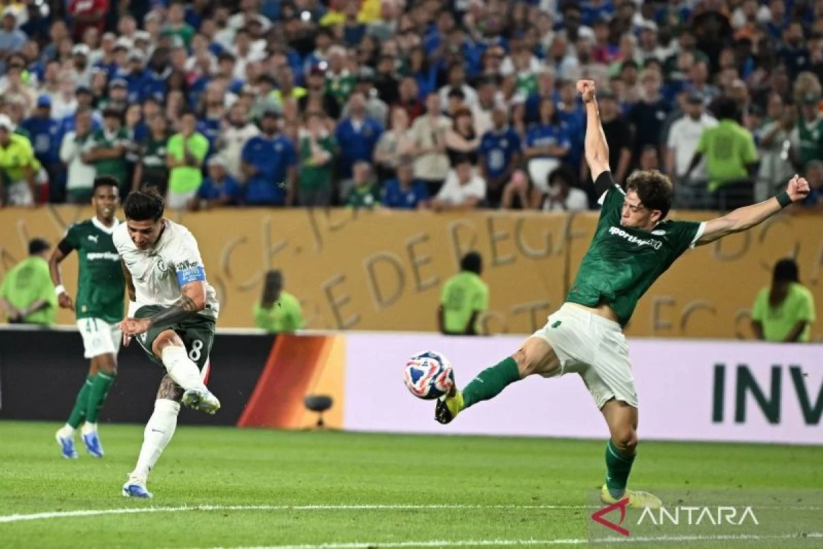 Enzo Fernandez Tertawa Menjelang Final Piala Dunia 2026, England Kandas di Semifinal