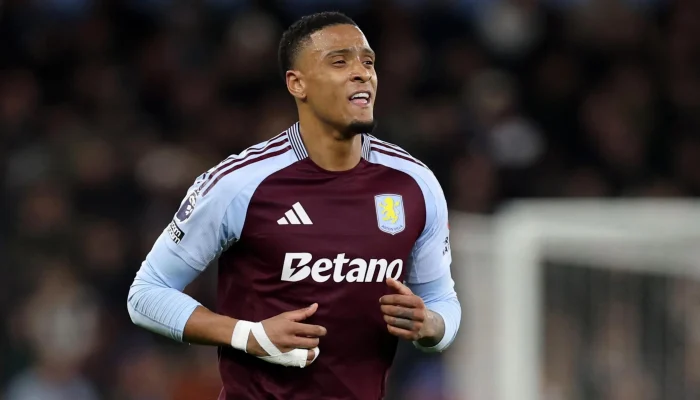 Ezri Konsa Diburu Arsenal, Aston Villa Rela Bertarung untuk Menjaga Pemain Andalan