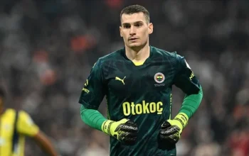 Fenerbahce Siap Tanding, Dominik Livakovic Diburu Torino dan Dinamo Zagreb