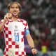 Fran Garcia Pilih Real Betis, AC Milan Fokus Pertahankan Luka Modric