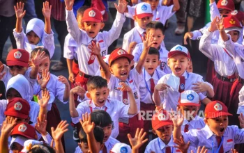 Hari Pertama Masuk Sekolah: Antusiasme dan Kebiasaan Baru