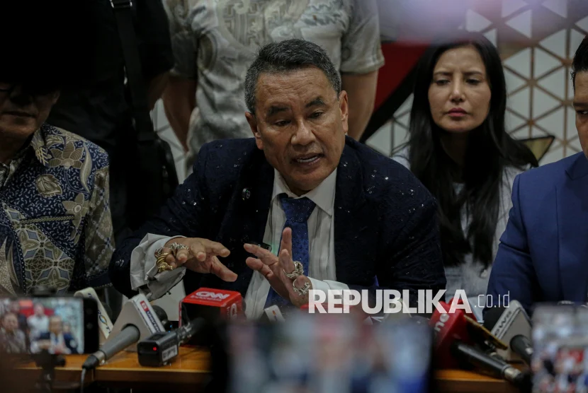 Hotman Paris Hutapea: Febrie Adriansyah Tidak Ditahan Setelah Diperiksa Sebagai Tersangka Kasus ASABRI