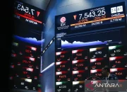 IHSG Dibuka Turun Setelah Gubernur BI Mundur, Saham BMRI Melemah