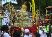 Jadwal Sholat Jumat dan Informasi Lainnya: Tradisi Sebar Apem Yaa Qowiyyu Klaten 2026