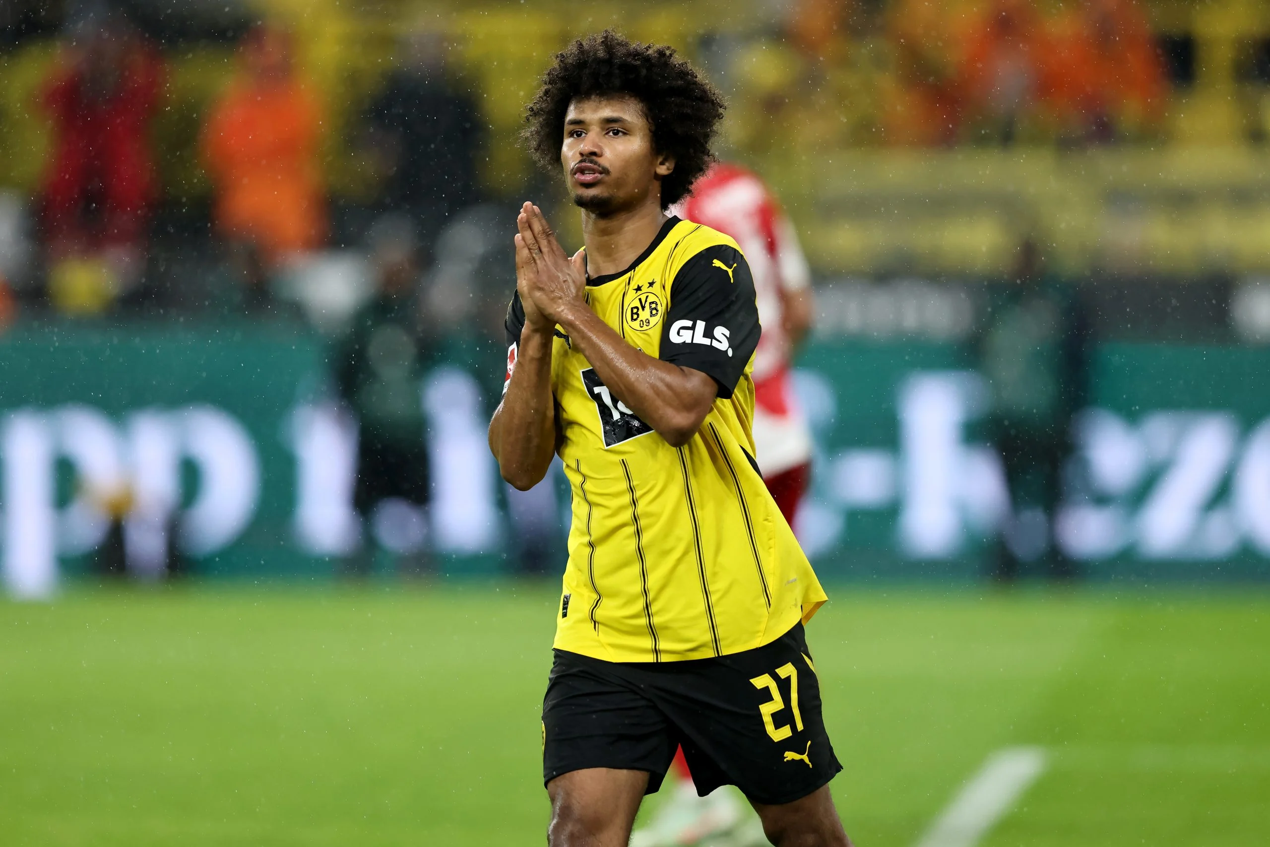 Karim Adeyemi Siap Tinggalkan Borussia Dortmund, Barcelona Jadi Tujuan Utama