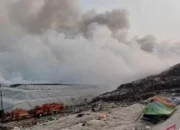 Kebakaran TPA Jatiwaringin: Status Tanggap Darurat Diberlakukan