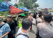 Kecelakaan Maut di Bekasi: Truk Tabrak Sepeda Motor, Sopir Ojol Meninggal Dunia