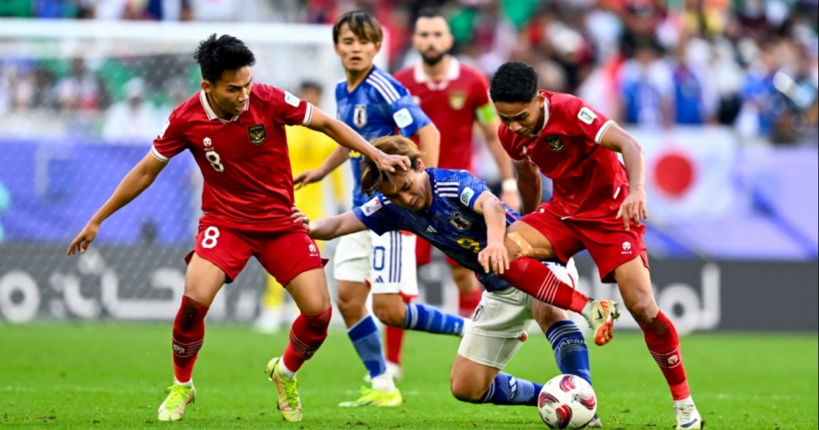 Keluarga Onsu Dalam Konflik, Sementara itu Dunia Sepak Bola Merayakan Pertandingan Besar