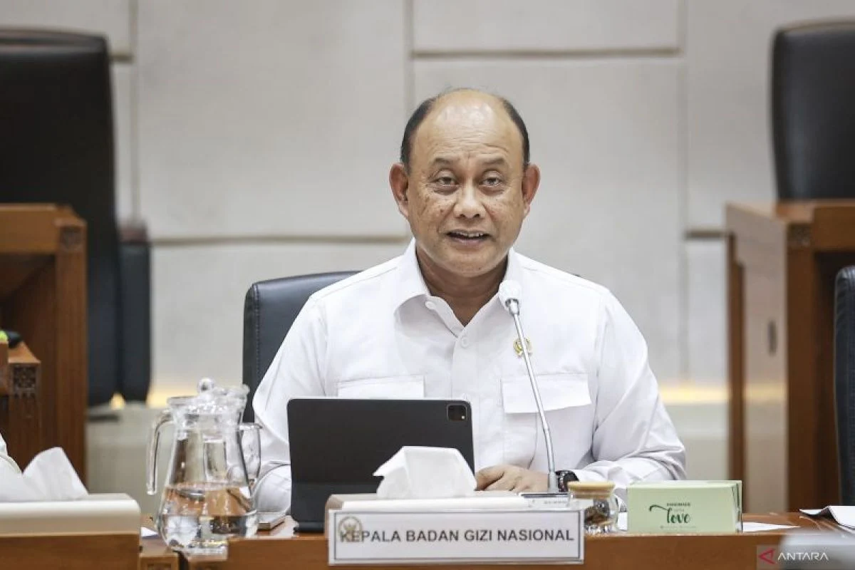 Kepala Badan Gizi Nasional Dikecam karena Dugaan Rangkap Jabatan di BUMN