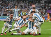 Kiper Argentina Emiliano Martinez Kritik Taktik Timnya di Final Piala Dunia 2026