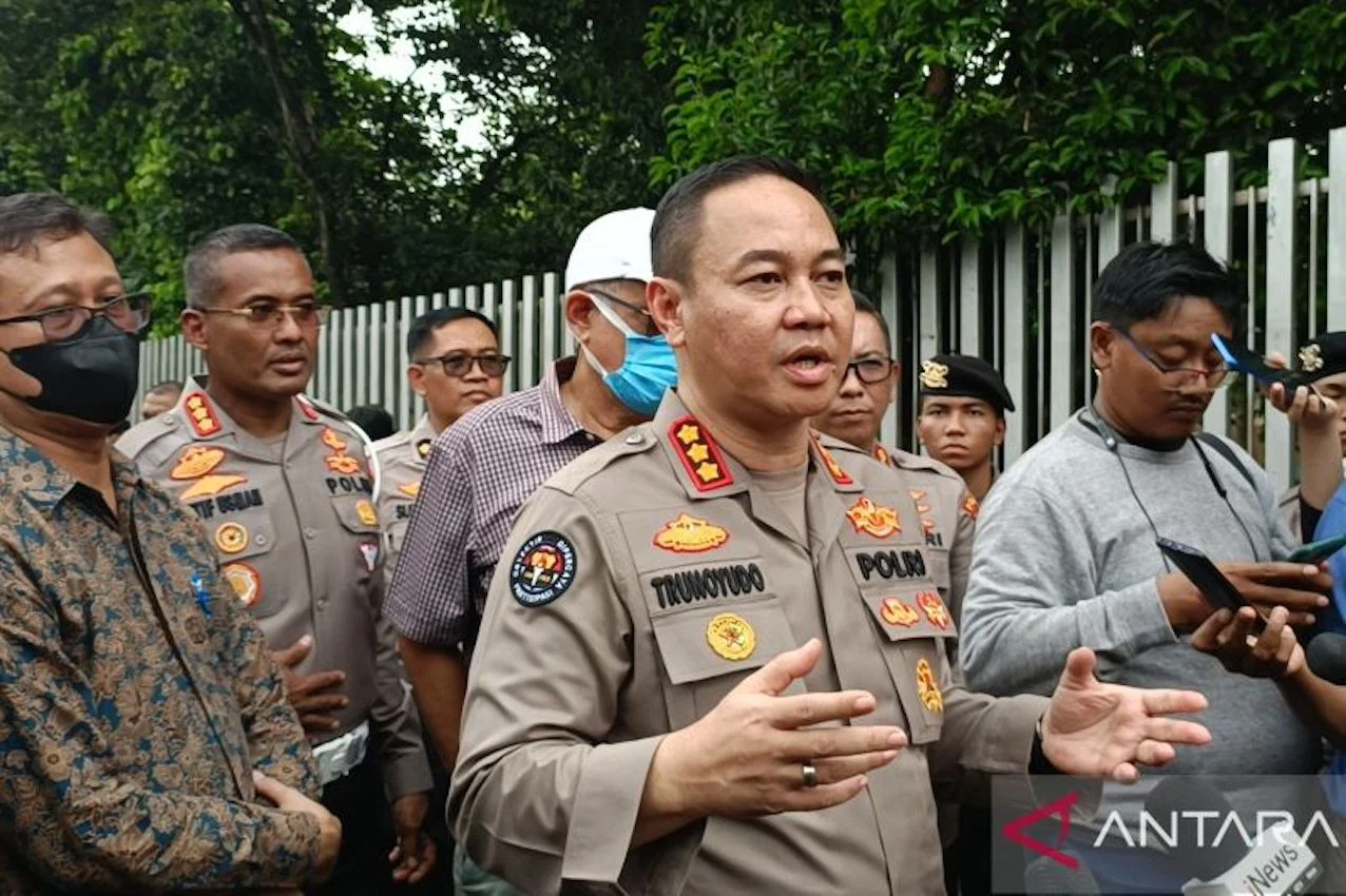 Konferensi Pers Polda Metro Jaya Soal Kasus Korupsi dan Pencucian Uang