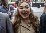 Kontroversi Endang Yustika dan Perseteruan Dewi Wulan Sari dengan Lisa Mariana